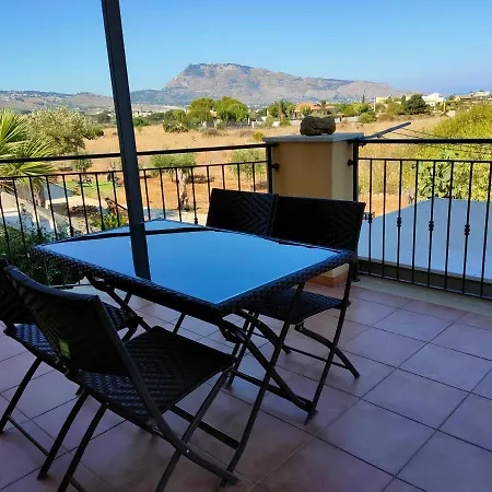 Cofano House Villa *