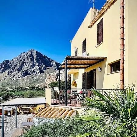 Cofano House * Custonaci