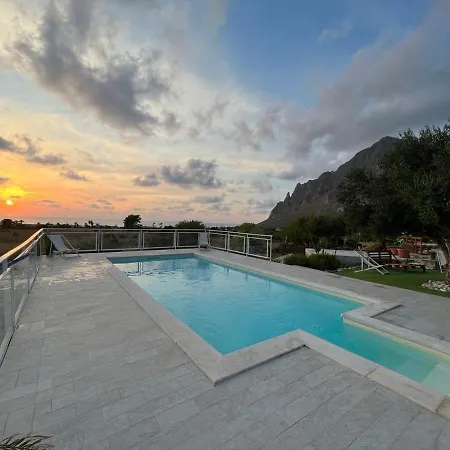 Cofano House * Custonaci